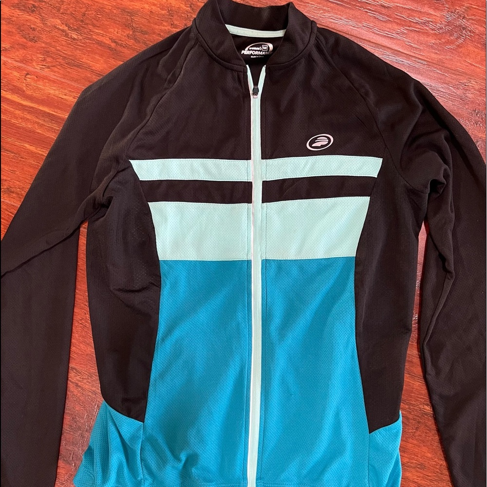 Bicycle Tops Performance - image 1